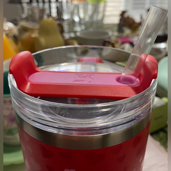 Valentines Day Stanley 20oz Quencher Tumbler. NWT. Red&Pink Hearts Outside. - Picture 9 of 14